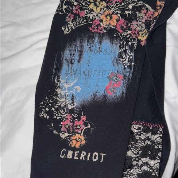 Vanilla Sugar Black tan Blue Graphic 3/4 sleeve Blouse lace Y2K biker chick boho - Picture 8 of 10